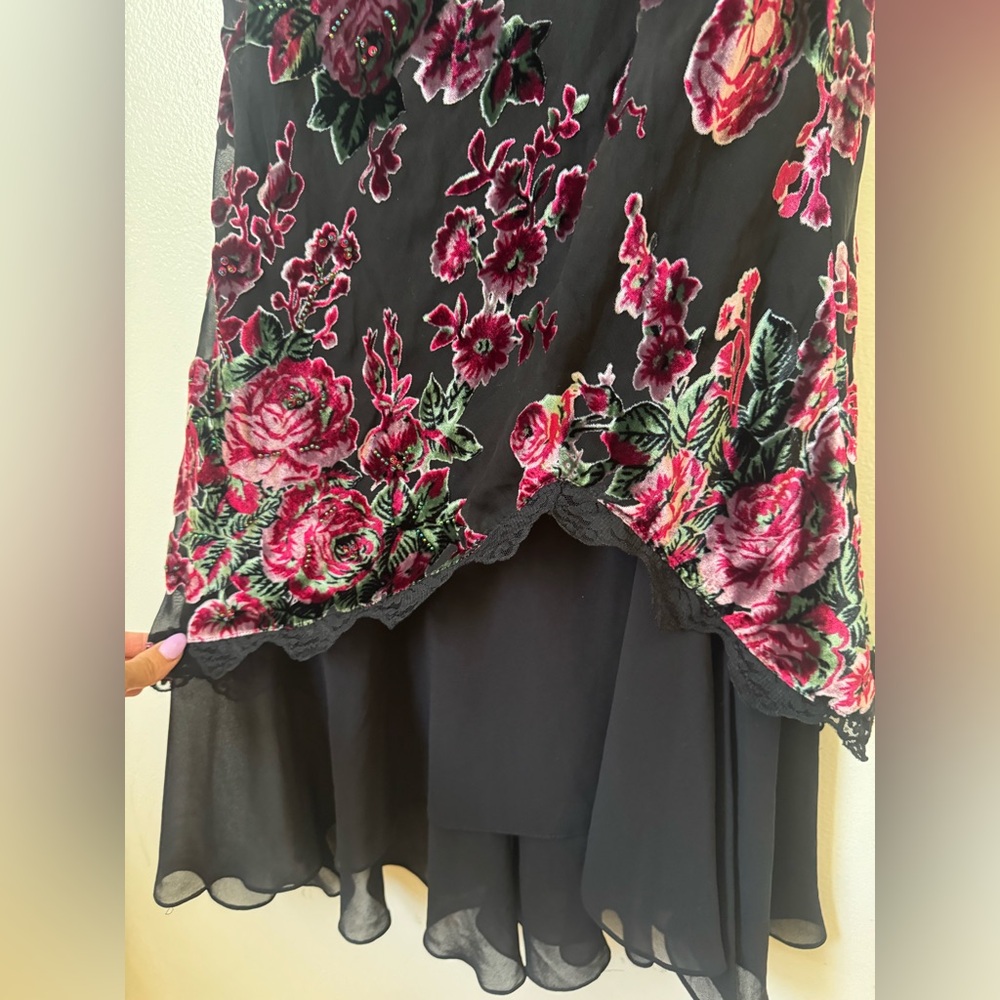 ❌SOLD❌💖🌹Vintage Betsey Johnson Velour lace rose cocktail dress - Picture 7 of 8